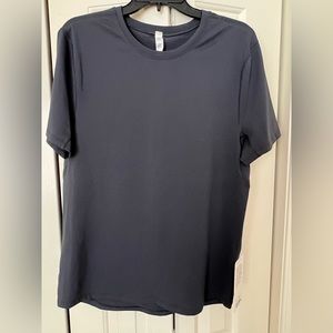 Lululemon mens dri fit t shirt. M. Brand new.